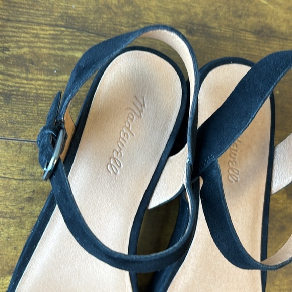 Madewell True Black Suede Platform Sandals 9 - Picture 4 of 9